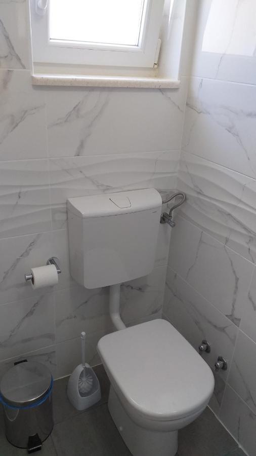 Apartman Karla Lastovo Exteriör bild
